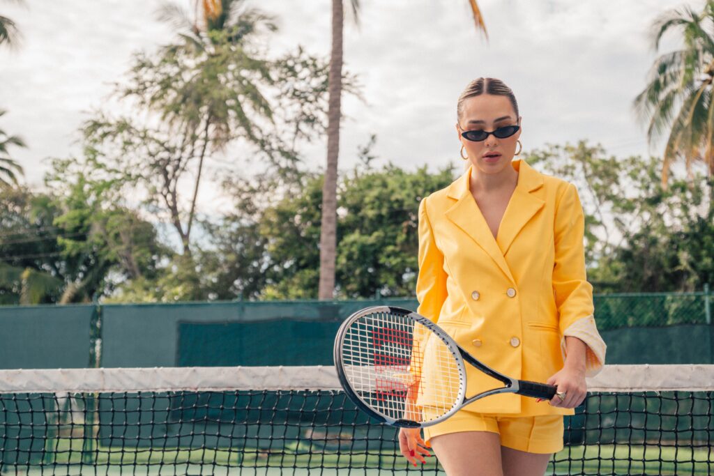 Gigi Hadid's Style with AI