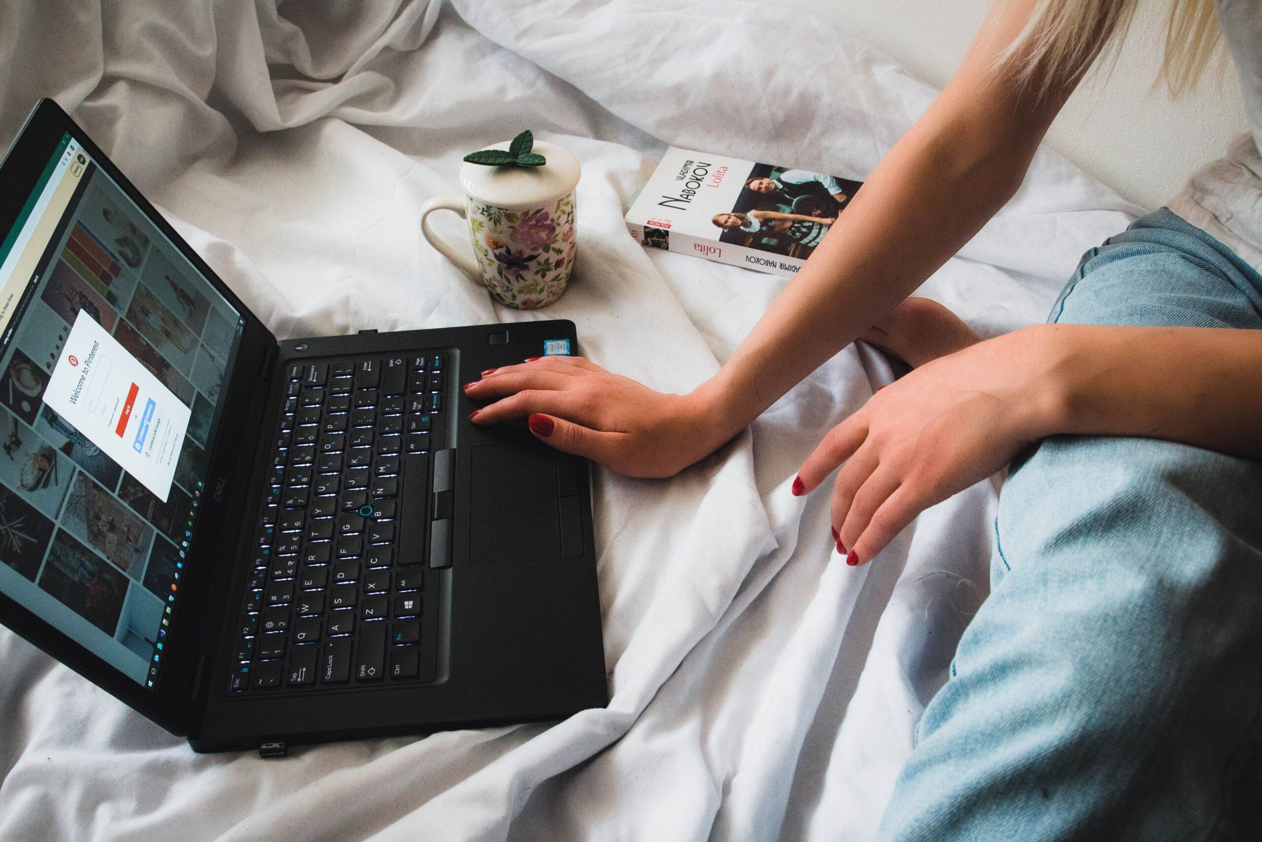Best AI Apps for Finding Things to Do This Weekend
