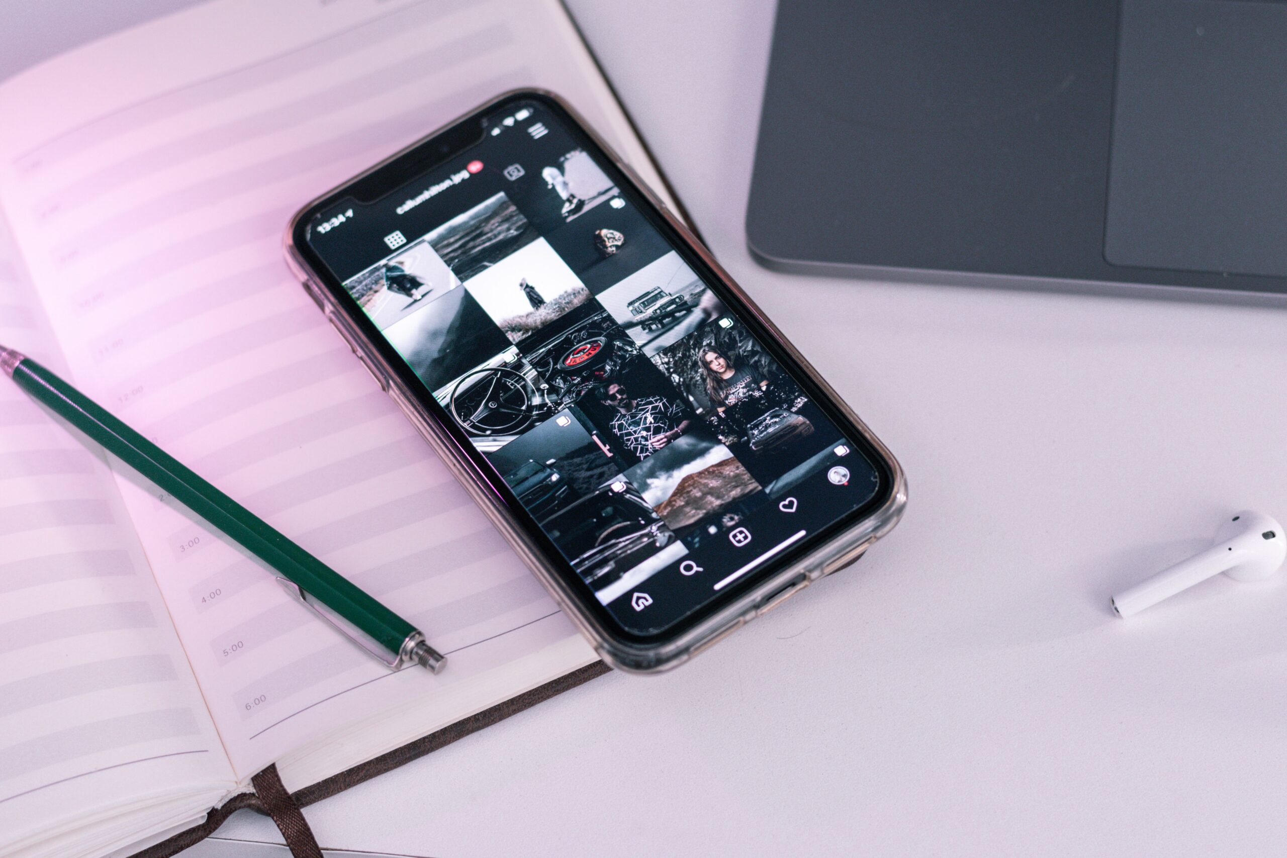 Best AI Apps for Turning Screenshots Into Tasks and Organizing Saved Information